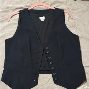 Chic Black Button-Up Vest